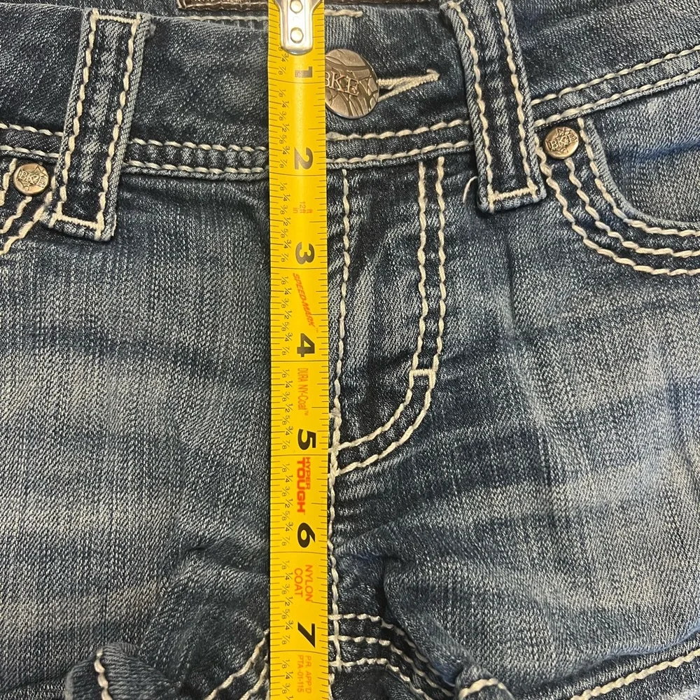 BKE Sabrina Y2K Distressed Denim Shorts Size 28 | Thick Stitch | Low Rise - Picture 3 of 5
